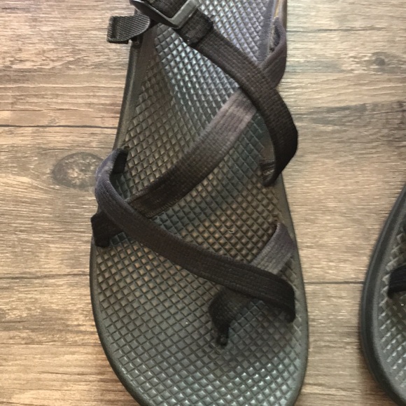 Chaco Black Sandals size 8 - Picture 2 of 15